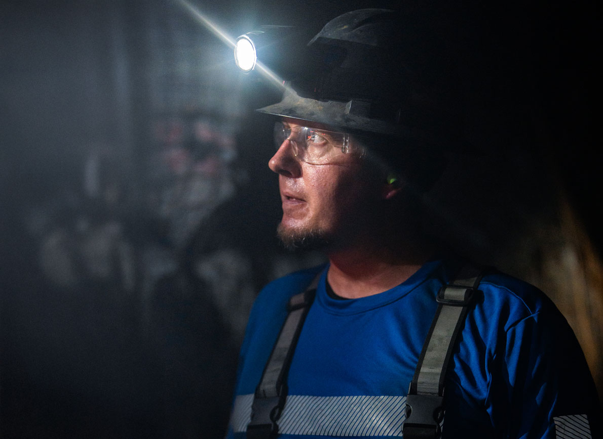 GMS hiring center recruitment imagery